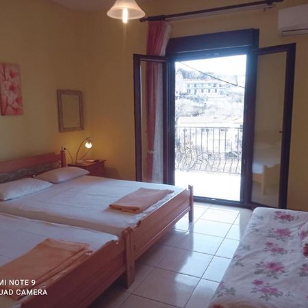 Kandilari Apartments Kokkino Nero Bagian luar foto
