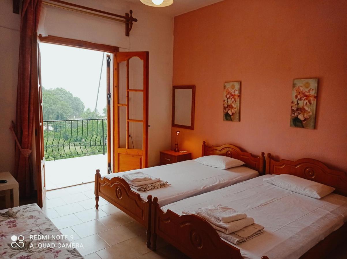 Kandilari Apartments Kokkino Nero Bagian luar foto