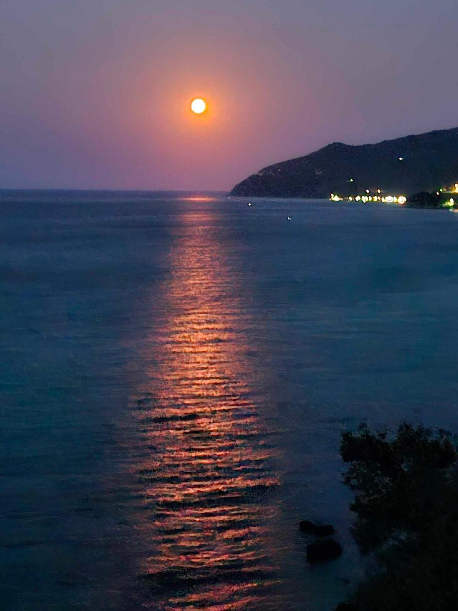 Kandilari Apartments Kokkino Nero Bagian luar foto