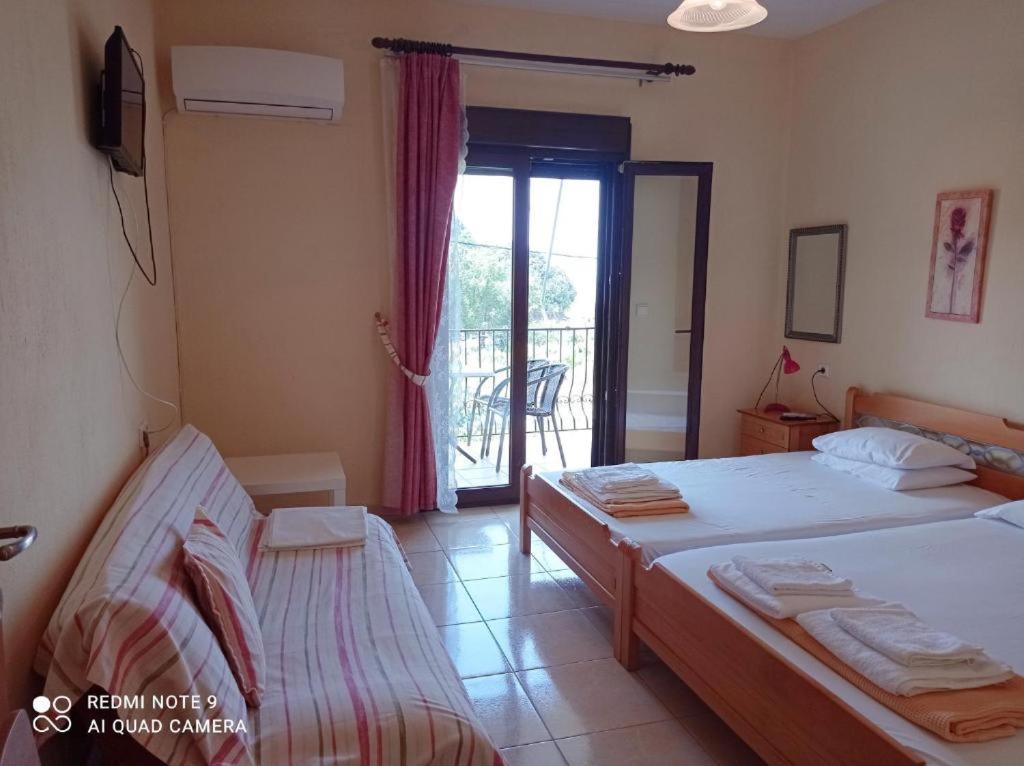 Kandilari Apartments Kokkino Nero Bagian luar foto