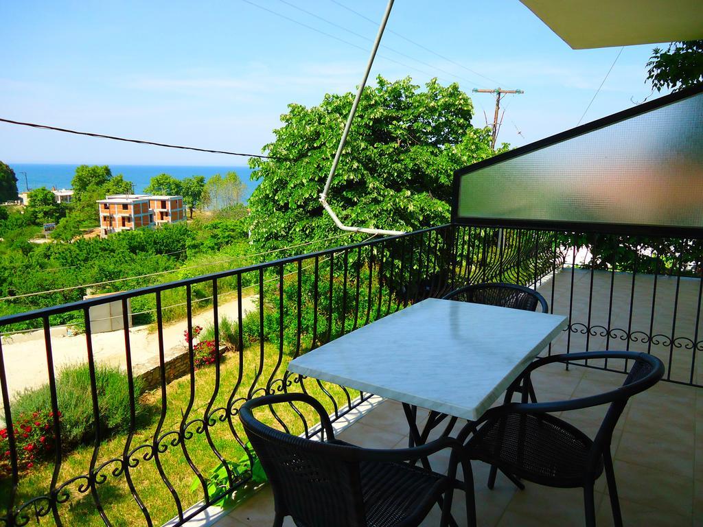 Kandilari Apartments Kokkino Nero Bagian luar foto